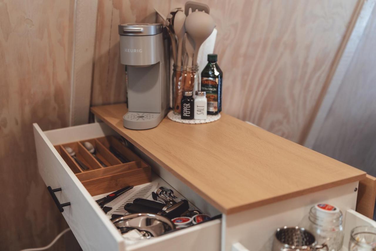 RockbridgeBlue Brambler Glamping A-Frameアパートメント エクステリア 写真